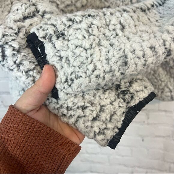 PINK - Victoria's Secret Quarter Zip Pullover size small grey - Picture 6 of 10